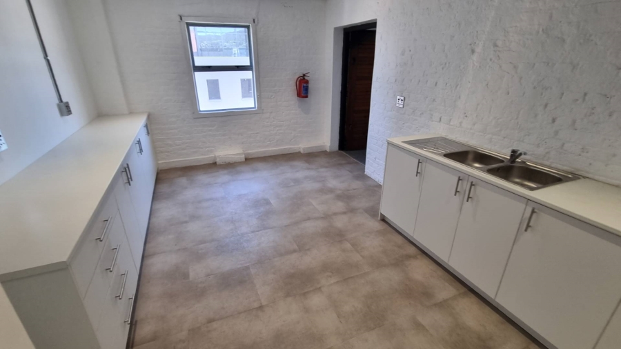 To Let Commercial Property for Rent in Woodstock Western Cape